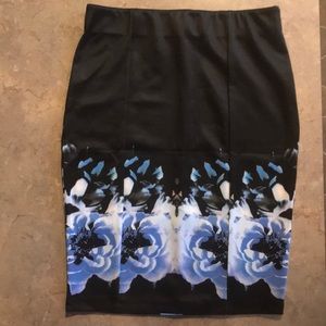 Women’s Apt 9 brand skirt